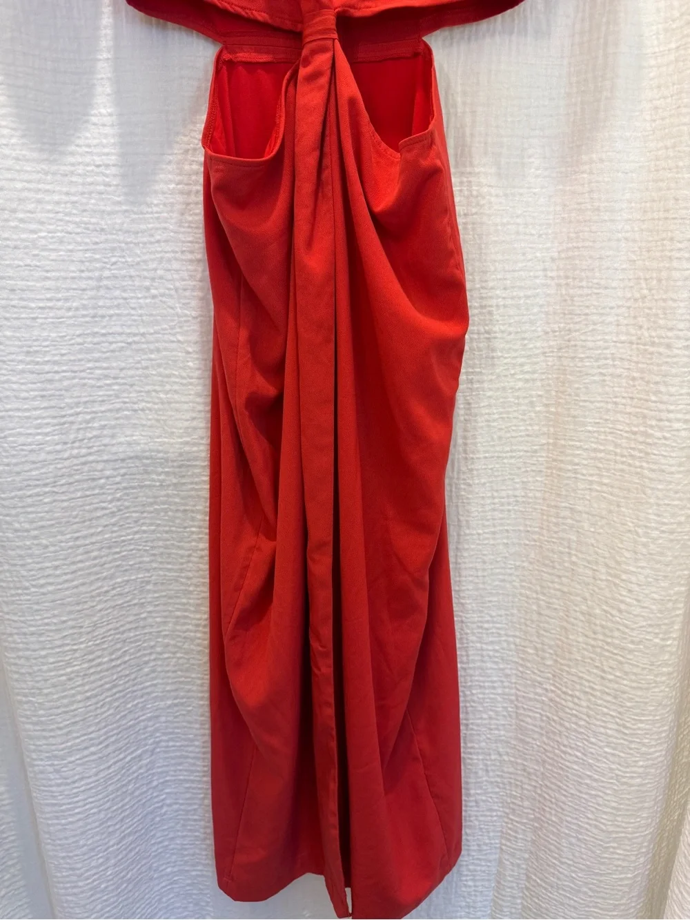 Abercrombie & Fitch Red Twist-Front Cutout Maxi Dress